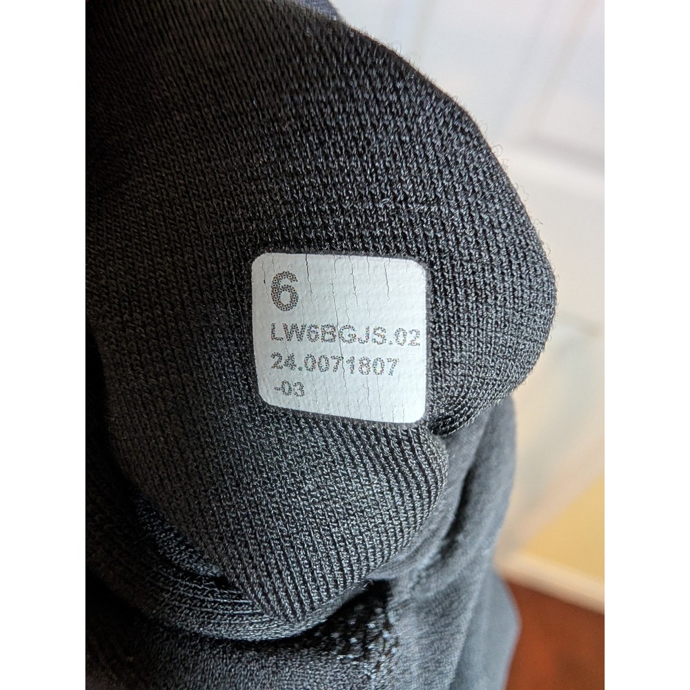 Lululemon Align High-Rise Crop Black Nulu Leggings Square Dot - Size 6 - Picture 5 of 5